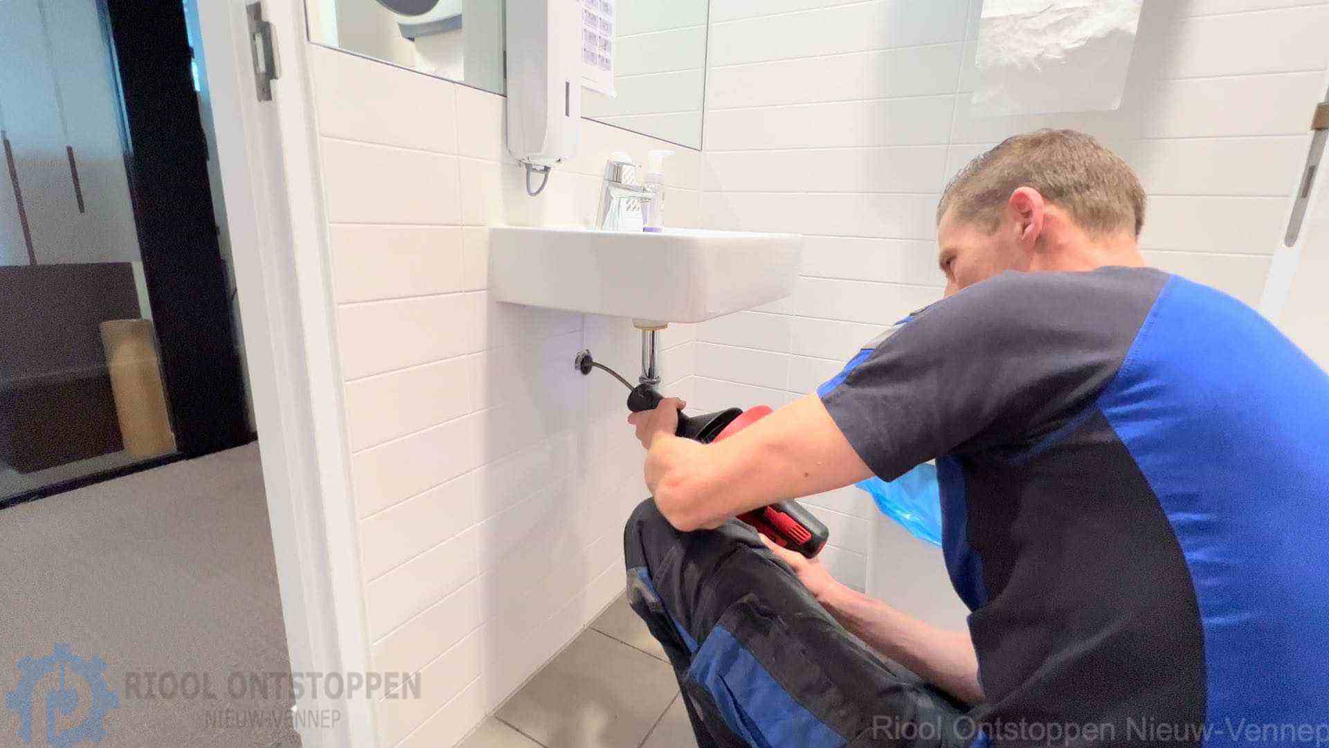 Afvoer Ontstoppen Nieuw-Vennep
